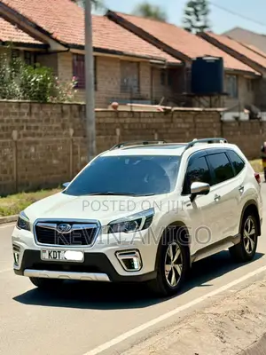 Subaru Forester 2019 White