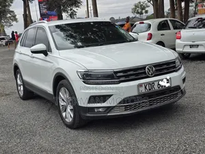 Volkswagen Tiguan 2018 White