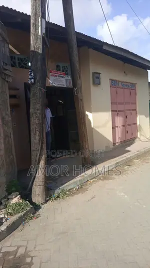Shop to Let