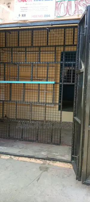 Shop to Let
