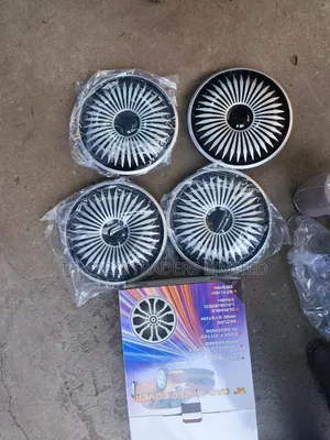 14 Inch Universal Wheel Covers / Hub Caps – Set of 4