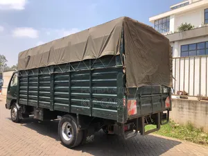 Isuzu NPR Local 2019 Green