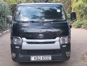Toyota HiAce 2015 Black