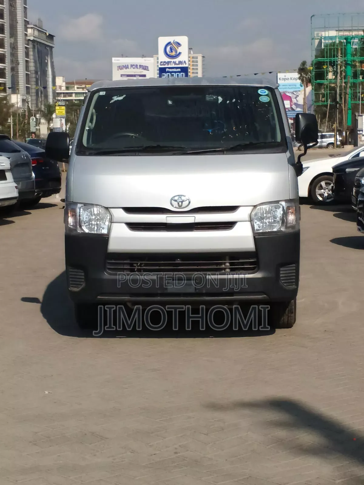 Toyota HiAce 2019 Silver