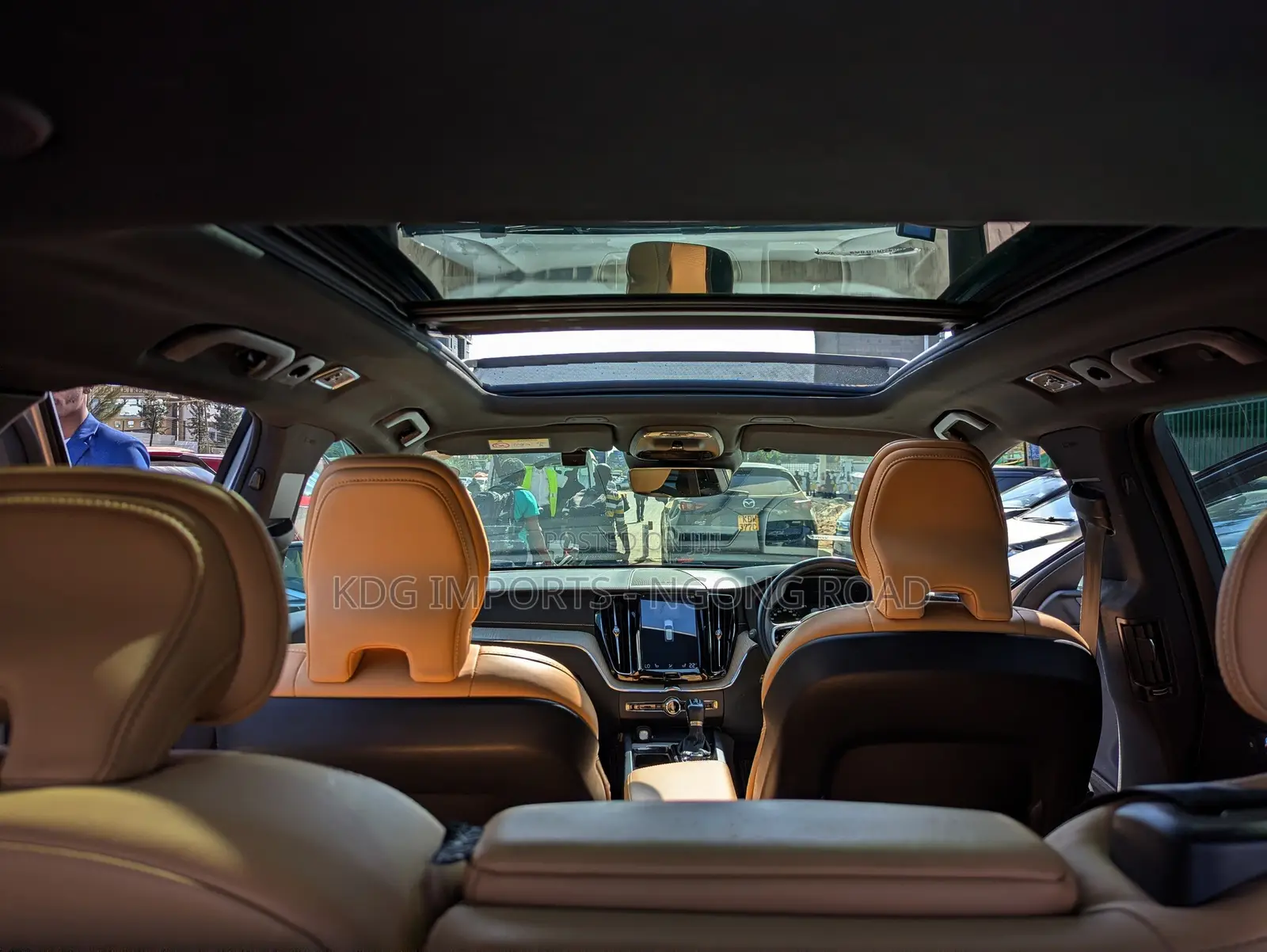 Volvo XC60 2019 Silver