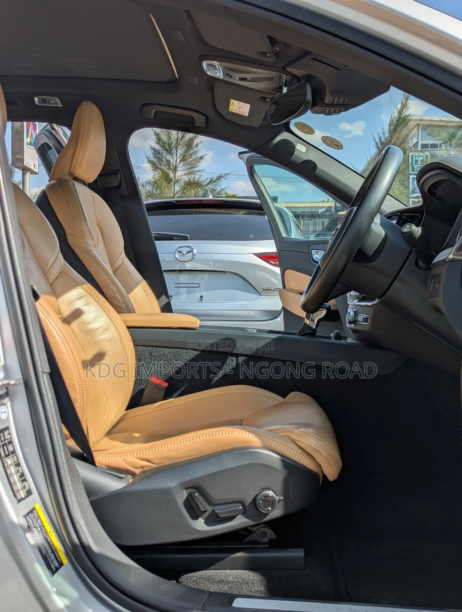 Volvo XC60 2019 Silver
