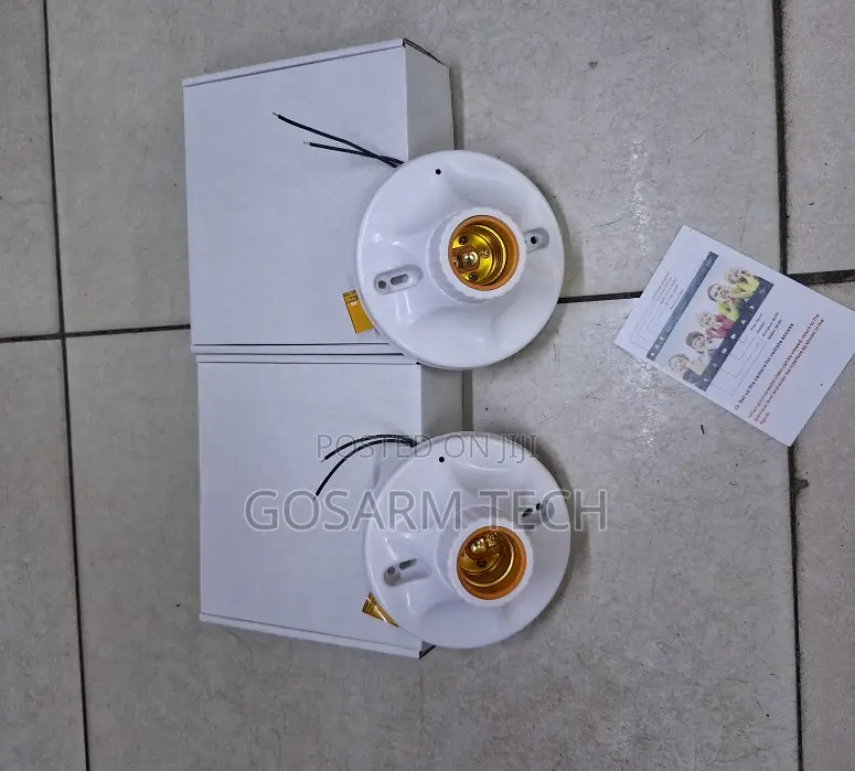 WiFi Bulb Holder Security Spy Camera CCTV With Remote Phone Monitoring