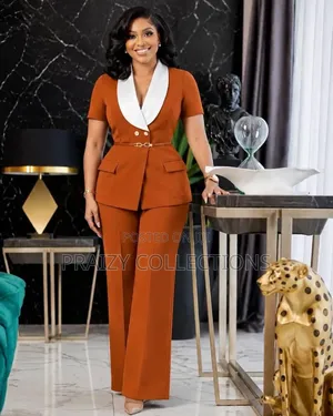 2Piece Ladies Official Suit With White Collar