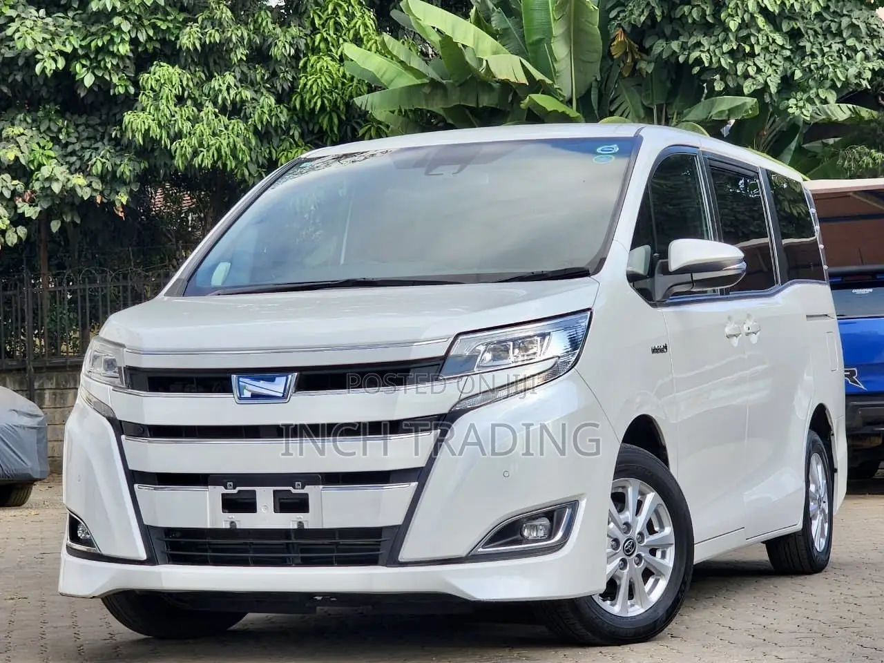 Toyota Noah 1.8 FWD Hybrid (7 seater) 2020 Pearl