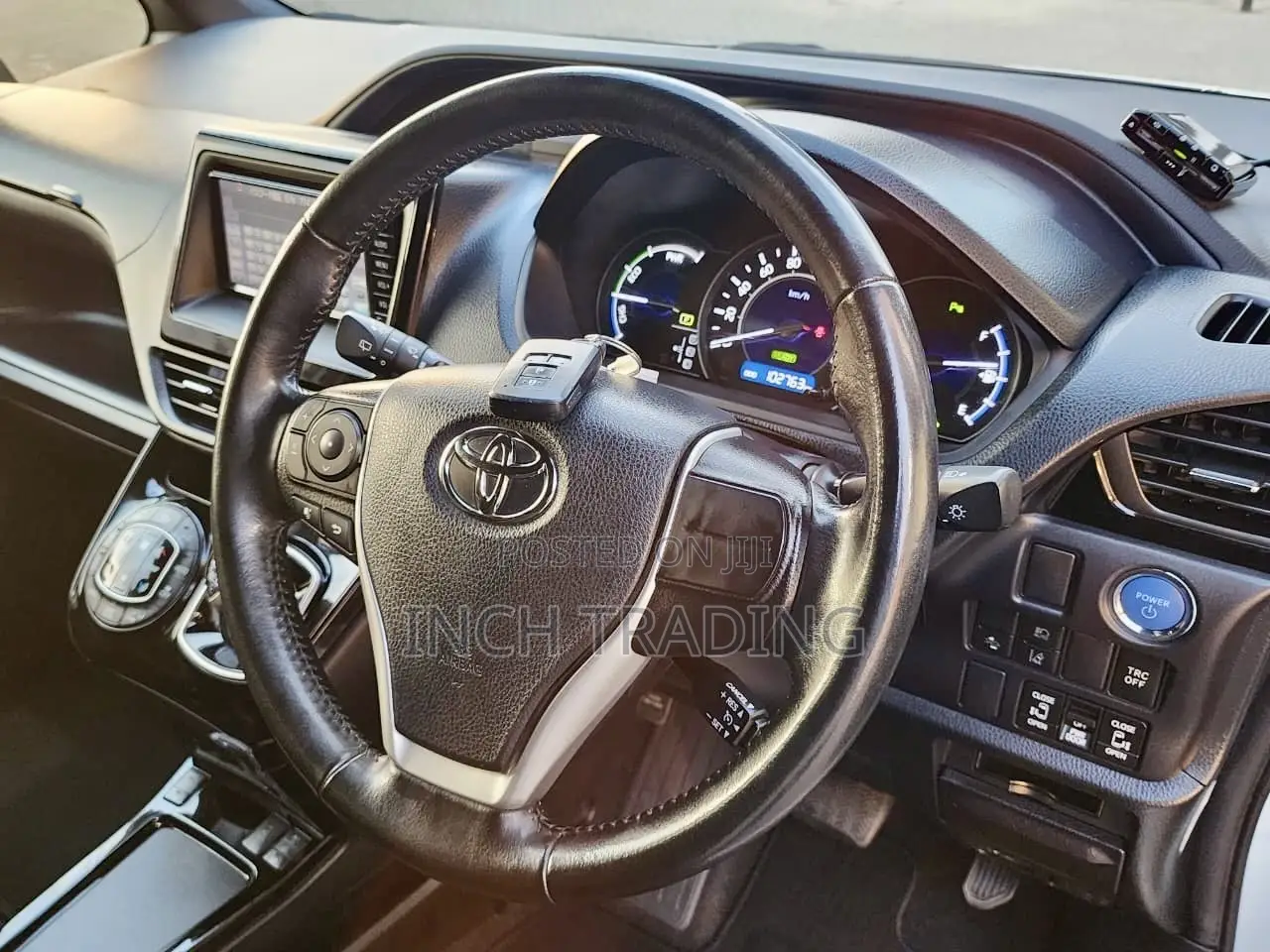 Toyota Noah 1.8 FWD Hybrid (7 seater) 2020 Pearl