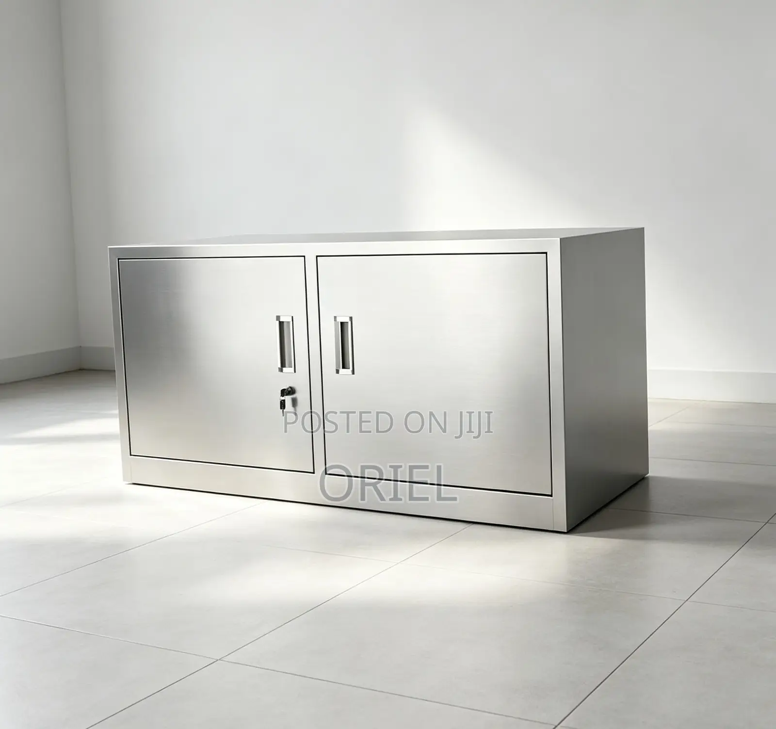 Modern Office Storage Cabinet : Metallic Office File Cabinet