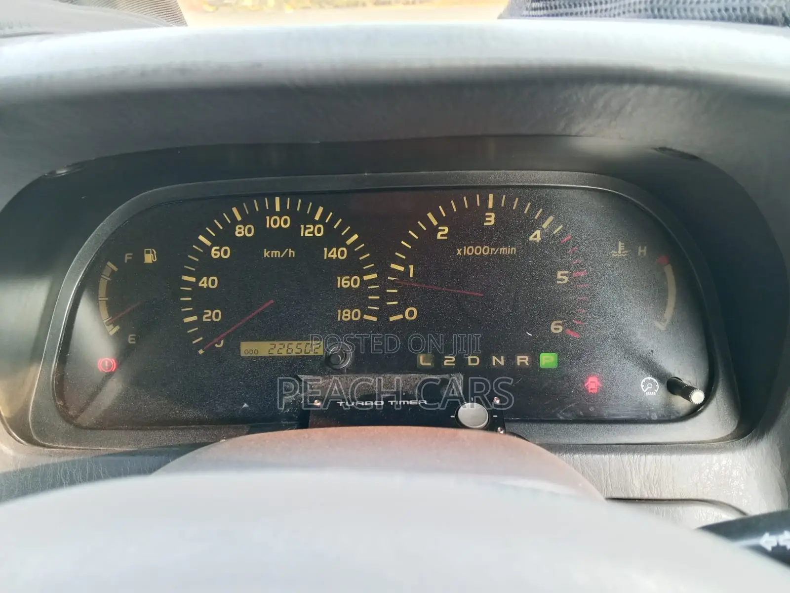 Toyota Land Cruiser Prado 2000 White