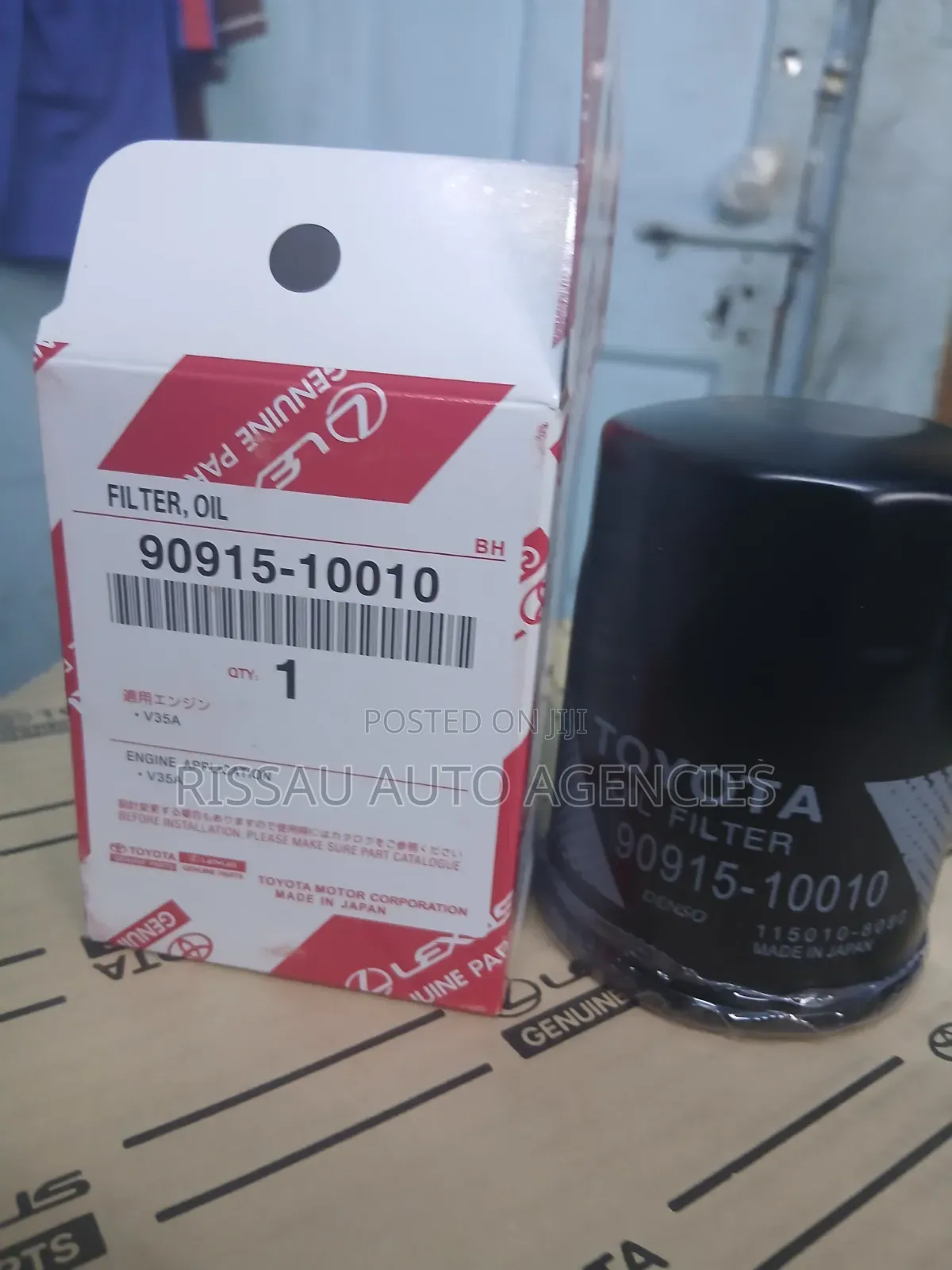 Toyota Landcruiser 300 Series Petrol Genuine Oil Filter 90915-10010 .