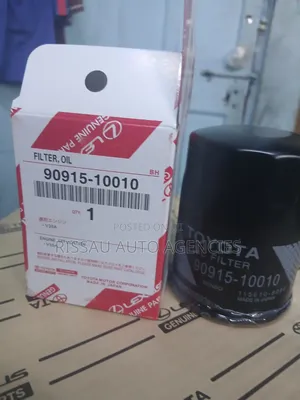 Toyota Landcruiser 300 Series Petrol Genuine Oil Filter 90915-10010 .