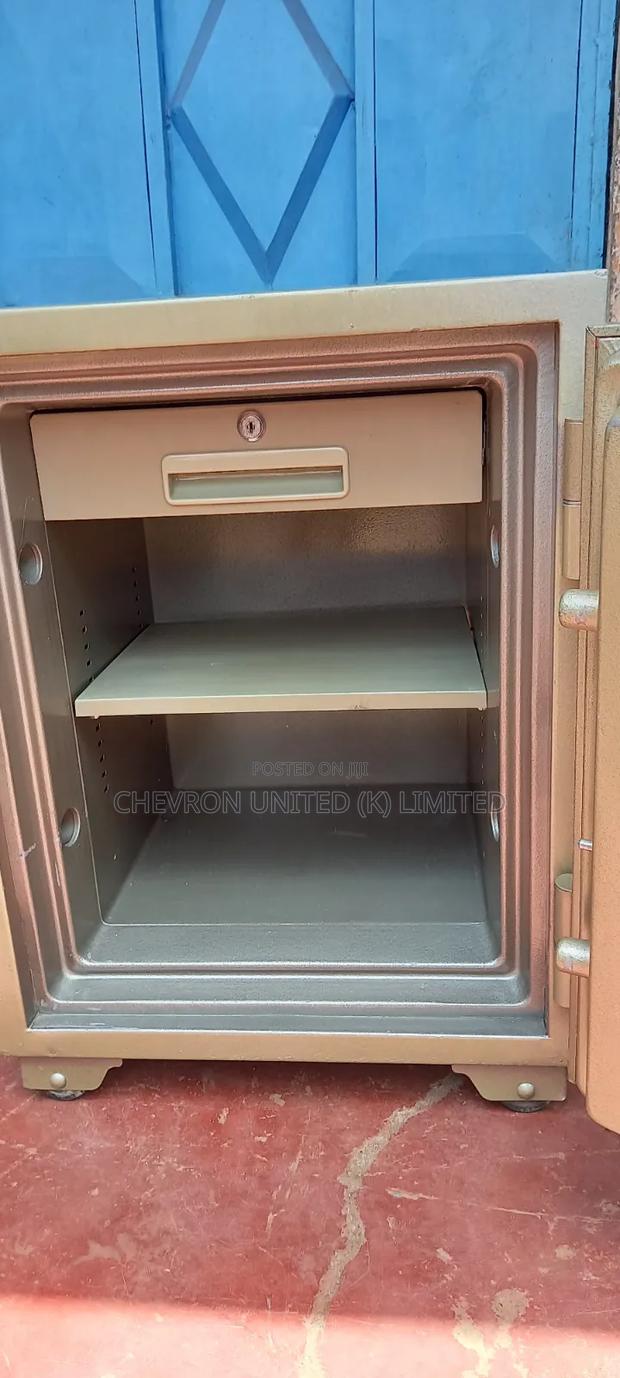 Safe Box Fire Proof - thumbnail 3