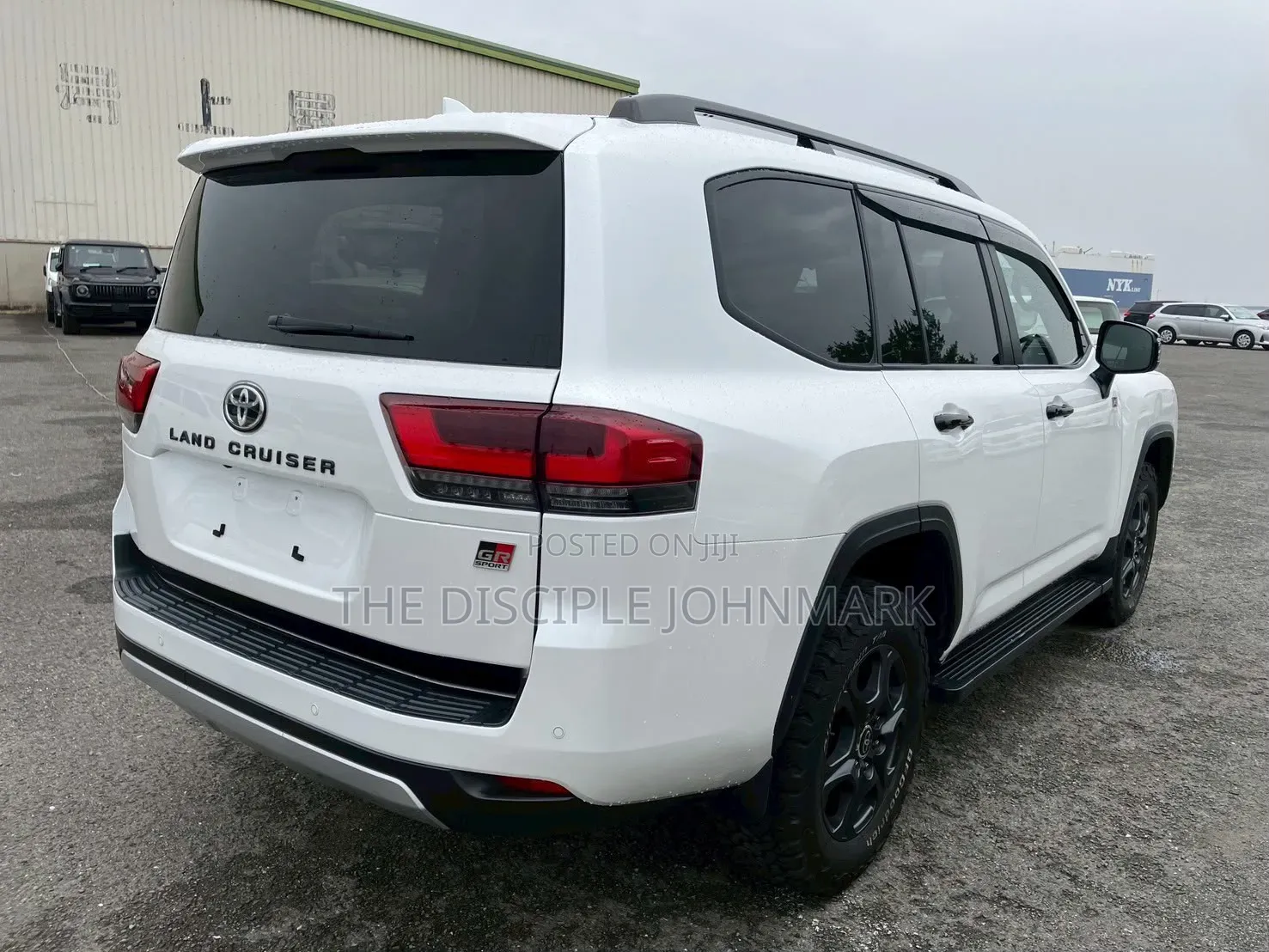 Toyota Land Cruiser 2021 White