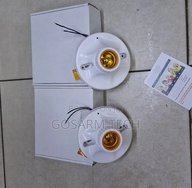 Smart WiFi Bulb Holder Spy Security Camera With Memory Card Slot
