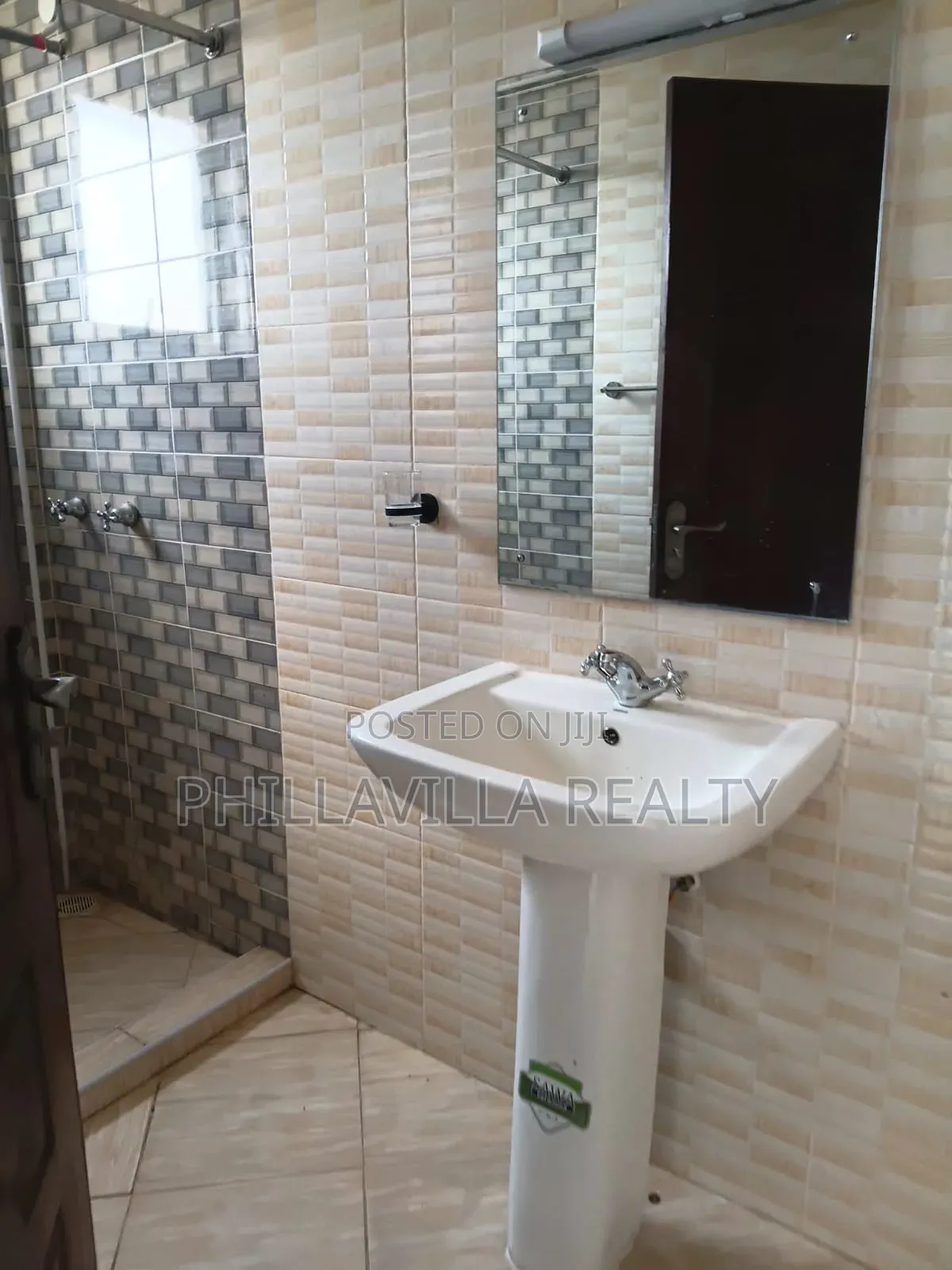 3bdrm Apartment in Katani for rent