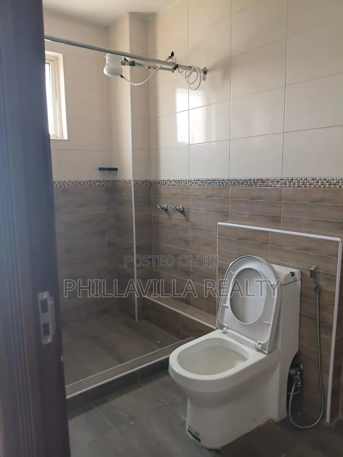 3bdrm Apartment in Katani for rent