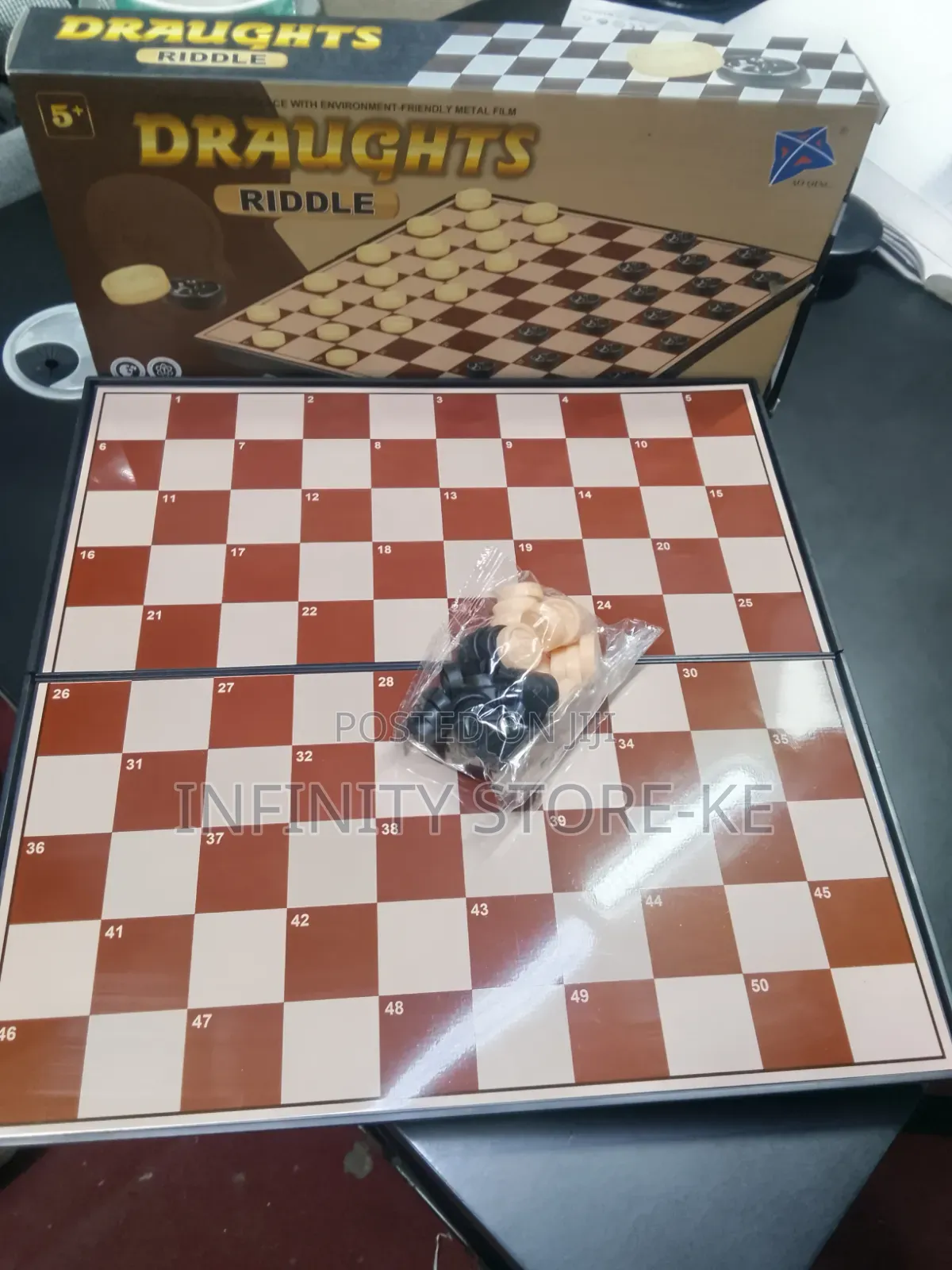 Draughts Riddle Board Game