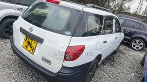 Nissan Advan 2013 White