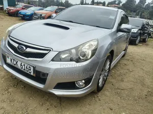 Subaru Legacy 2013 Silver