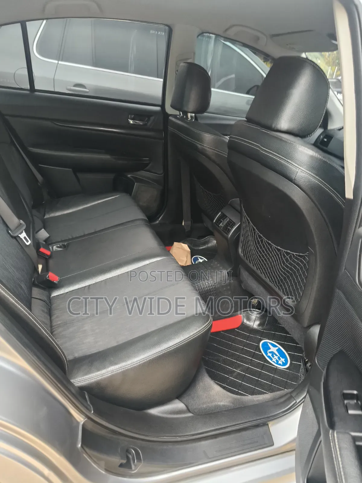 Subaru Legacy 2013 Silver
