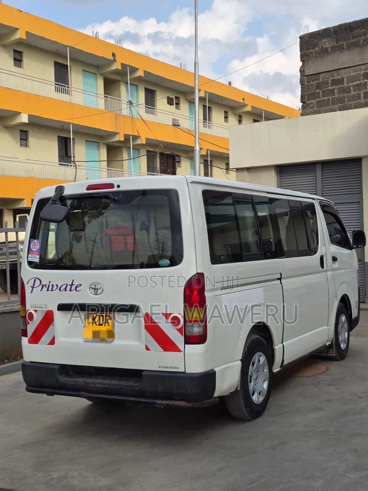 Toyota HiAce 2016 White