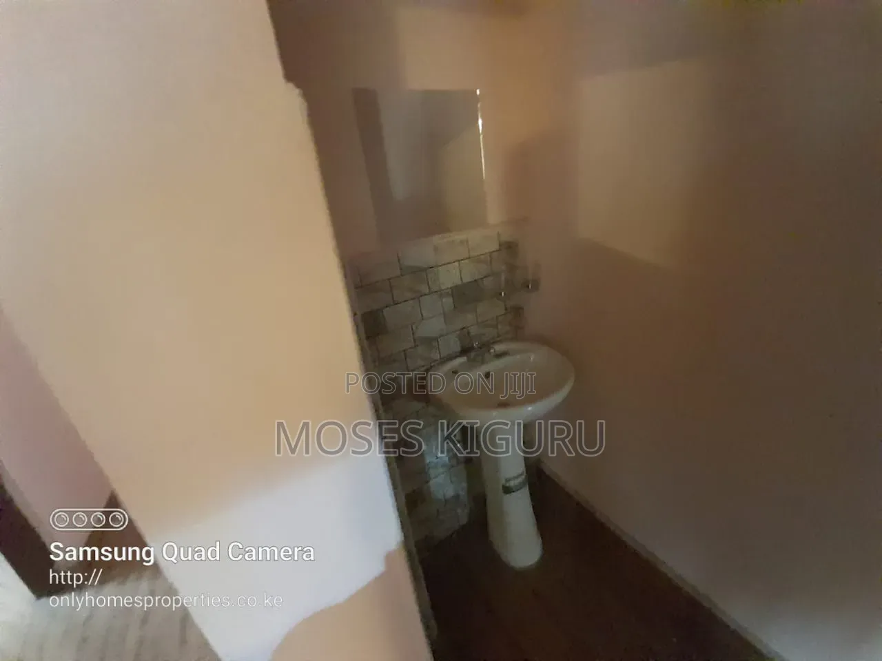 3bdrm Duplex in Kenyatta Road for rent