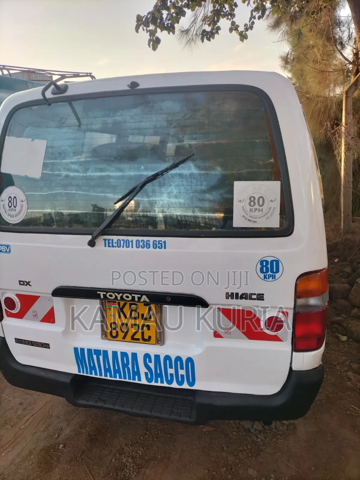 Toyota HiAce 2003 White