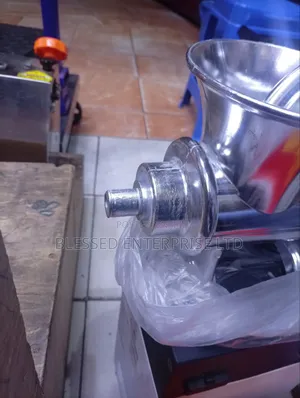 Most Selling Manual M32 Meat Mincer Machine