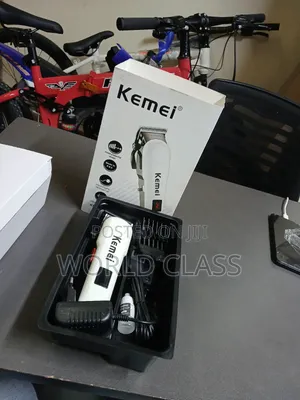Kemei KM-809A Professional Rechargeable Cordless Hair Clipper,