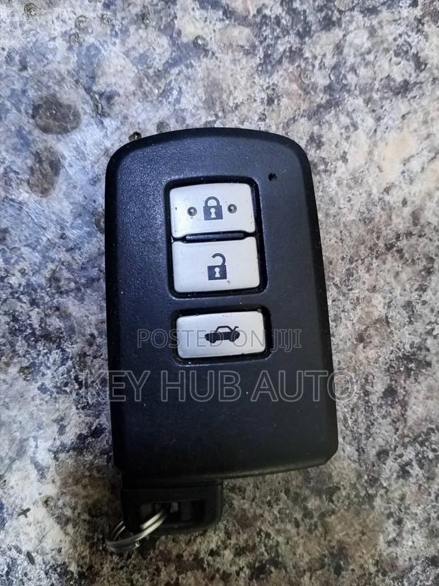 Lost Your Car Keys? Expert Key Programming Services