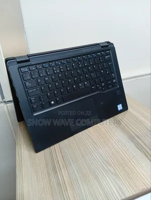 Laptop Dell Latitude 7390 2-in-1 8GB Intel Core i5 SSD 256GB