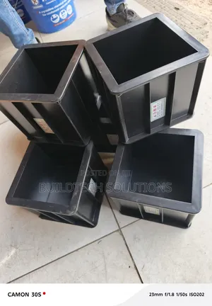 Plastic Mould Cubes