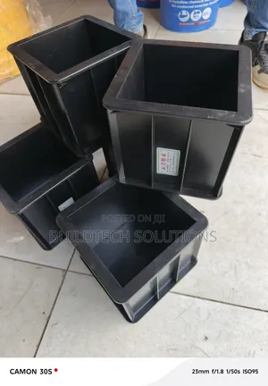 Plastic Concterete Cubes