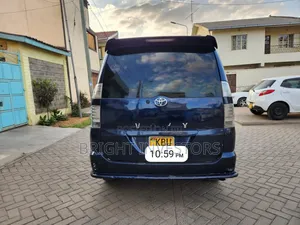 Toyota Voxy 2008 Blue