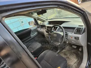 Toyota Voxy 2008 Blue
