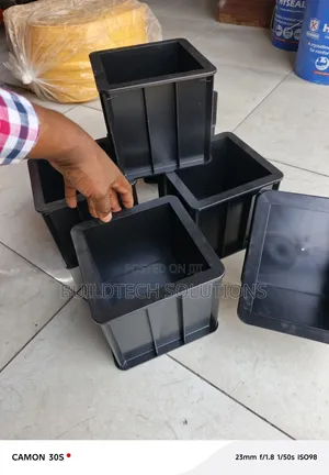Concrete Plastic Cube Moulds