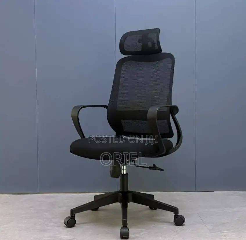 Office Staff Chair : Office Chair With Headrest and Fixed Armrest