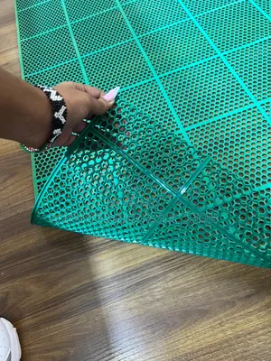 Green in Colour Honeycomb Perforated Mats
