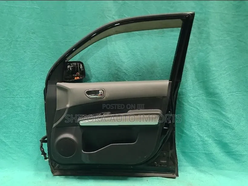 F Door Assy Rh Nissan X-Trail Nt31 2009