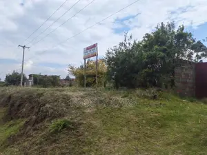 Prime Land 1acre, on Quick Sale Touching Tarmac Road