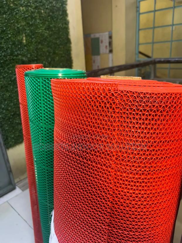 Perforated Drainage Design - S Mat - main view