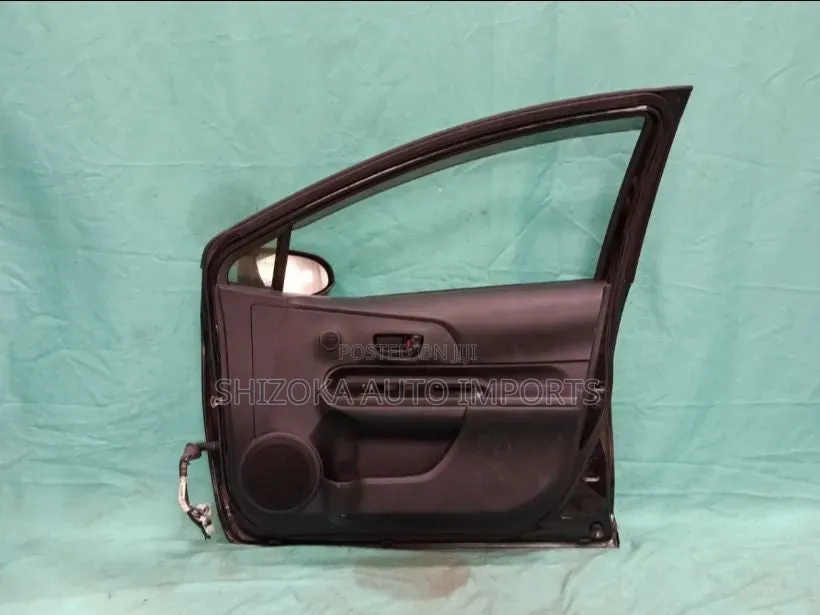 F Door Assy Rh Toyota Aqua Nhp10 2019