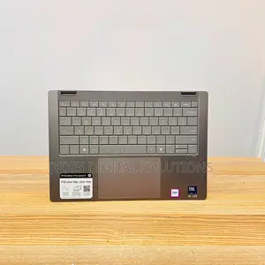 Laptop HP OmniBook Ultra Flip 14" 32GB Intel Core Ultra 7 SSD 1T