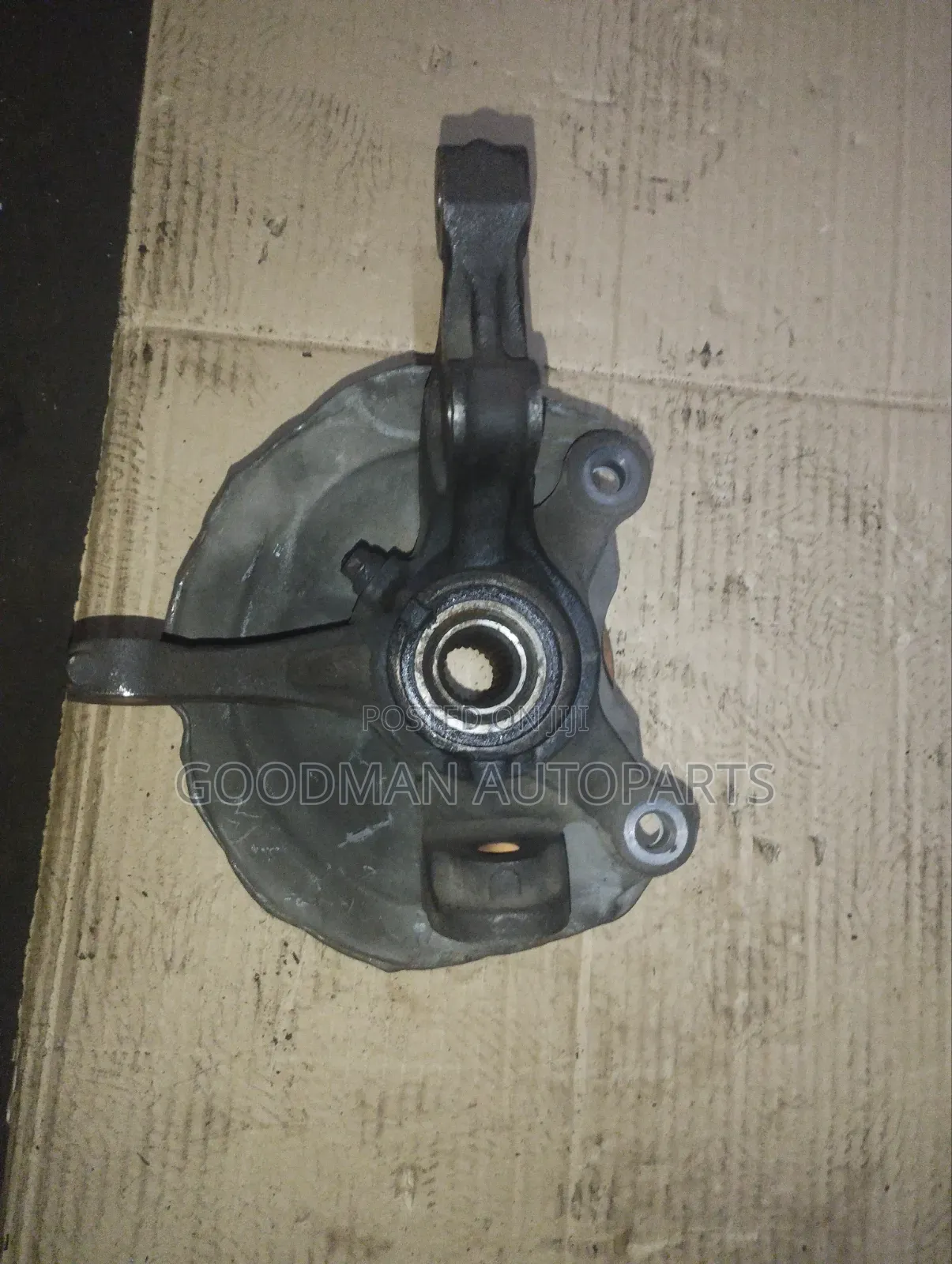 Nissan DayZ Front Hub