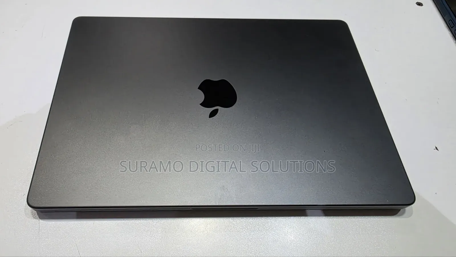 Laptop Apple MacBook Pro 2024 M4 16GB Apple M4 SSD 512GB