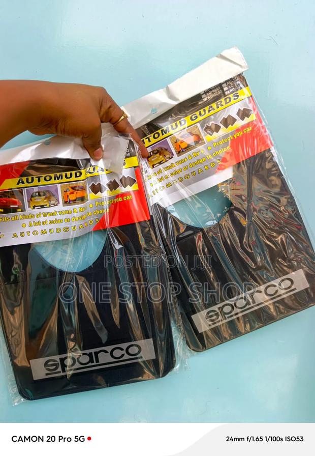 Flexible Black Sparco Polymer Shield Mudflaps Protect Car Bodywork - thumbnail 2