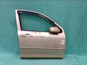 F Door Assy Rh Mazda Demio Dy3w 2003